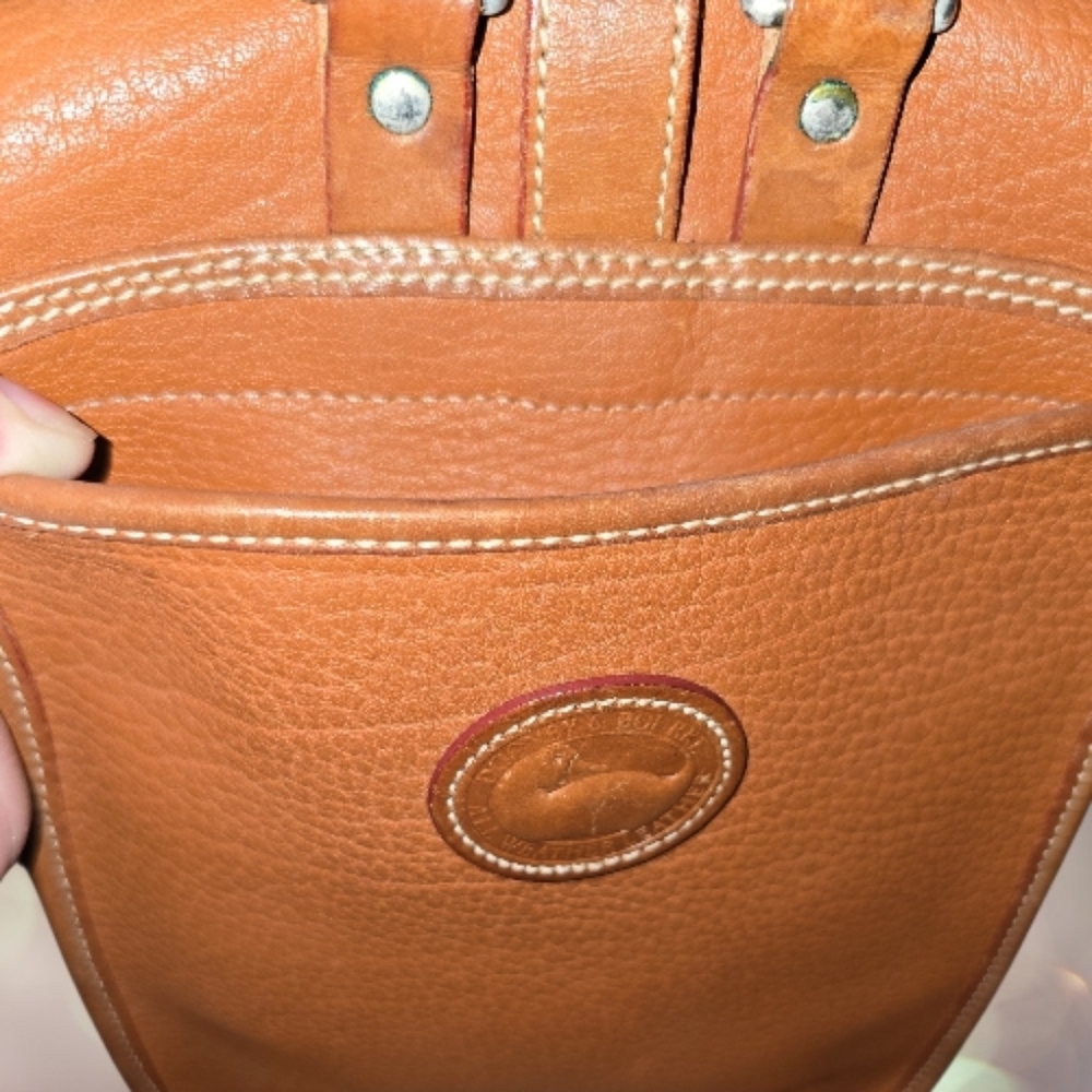 SOLD Dooney & Bourke Vintage USA All-Weather Leather Saddle Backpack Purse - Picture 3 of 6